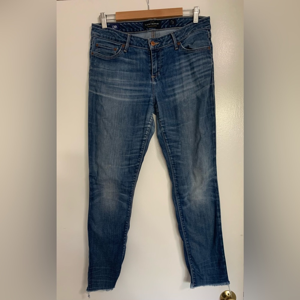 Size 8/29 Lucky Brand ankle jeans